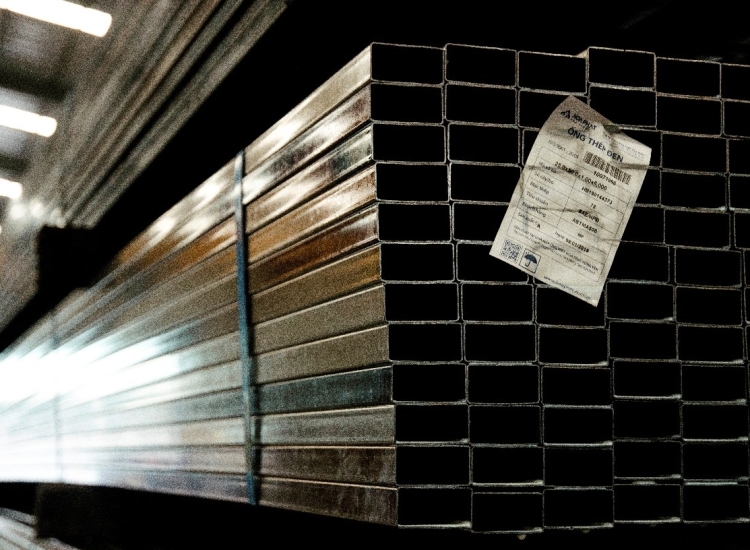 ỐNG THÉP HỘP VUÔNG CHỮ NHẬT TIÊU CHUẨN  KS D 3568-1991(SPRK) , JIS G 3466-1988(STKR),ASTM A50(Gr A,Gr B,Gr C, Gr D)-DÙNG CHO CÁC LOẠI KẾT CẤU