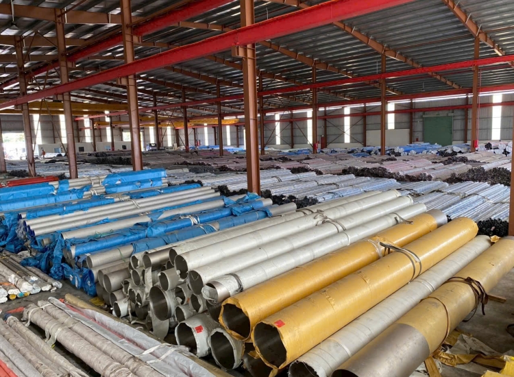 ỐNG ĐÚC INOX CÔNG NGHIỆP 304/304L TIÊU CHUẨN SCH10/SCH 40/ SCH 80...