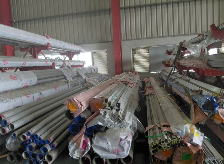 VÊ ĐÚC INOX 316/316L: 30 x 30 x 4.0 x 6 M