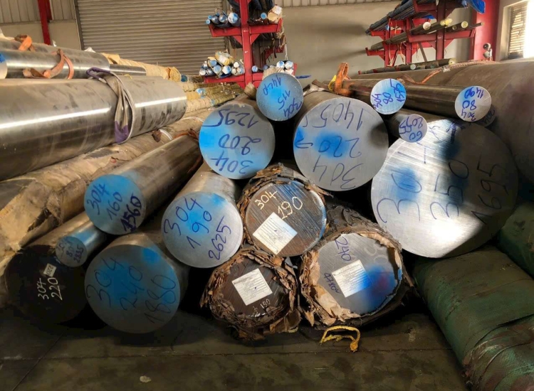 LÁP TRÒN ĐẶC 304/304L - PHI 70MM|STAINLESS STEEL 304/304L ROUND BAR , Diameter 70mm