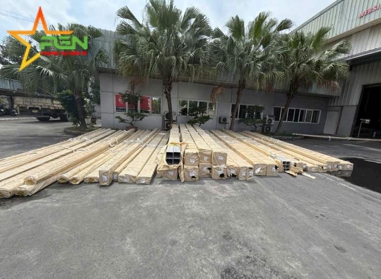 HỘP VUÔNG INOX 304 - 200*200*6.0MM