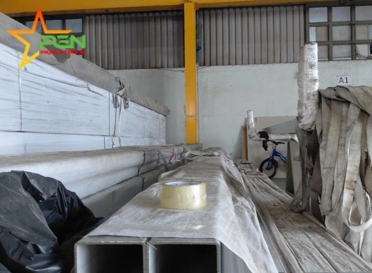 HỘP VUÔNG INOX 304/316 60 x 60 x 6.0MM